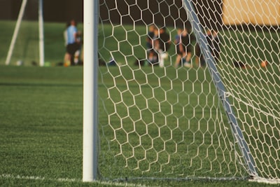 ميلان روما مباشرمواجهة نارية في الدوري الإيطالي